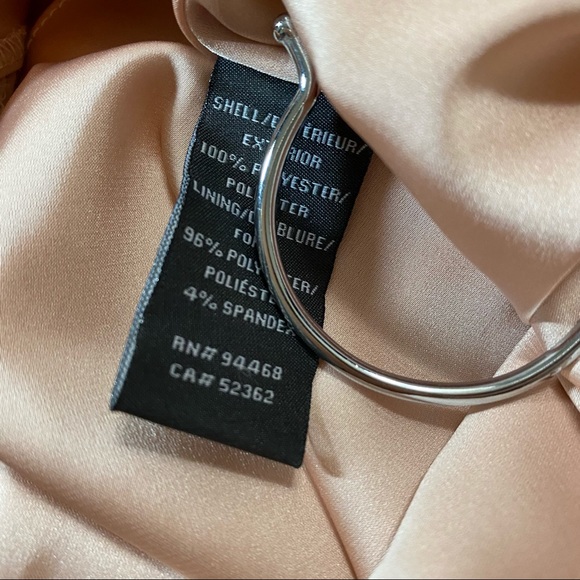 Vera Wang Peach Cream Dress Sz 4 - Picture 10 of 12